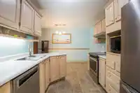 305 1220 FIR STREET - thumbnail 4