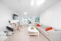 2 16760 25 AVENUE - thumbnail 9