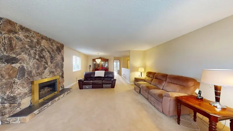 197 WARRICK STREET - photo 4 of 25