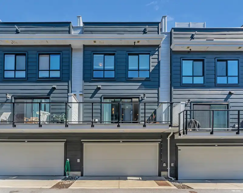 180 2277 OAK MEADOWS DRIVE - photo 3 of 40