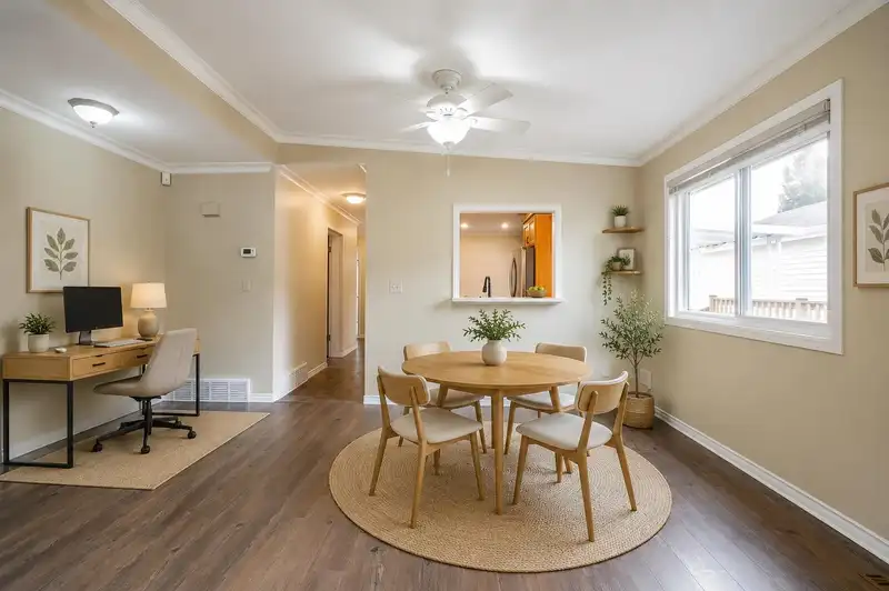 64 1400 164 STREET - photo 2 of 33