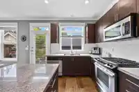 273 172A STREET - thumbnail 13