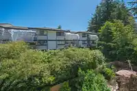 3 1552 EVERALL STREET - thumbnail 33