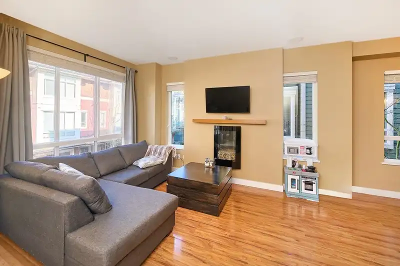 37 2929 156 STREET - photo 4 of 28