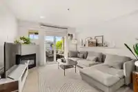 212 15621 MARINE DRIVE - thumbnail 13