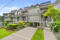 212 15621 MARINE DRIVE - thumbnail 3