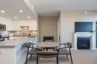 710 15333 16 AVENUE - thumbnail 11