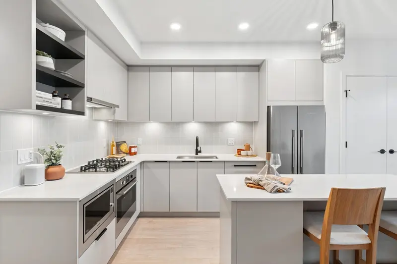 120 921 GRANT STREET - photo 4 of 10