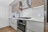 415 1526 FINLAY STREET - thumbnail 5
