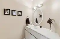 886 LEE STREET - thumbnail 4