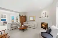 886 LEE STREET - thumbnail 5