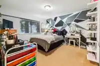 13474 15 AVENUE - thumbnail 23