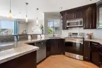 14772 GOGGS AVENUE - thumbnail 10