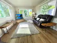 85 1840 160 STREET - thumbnail 4