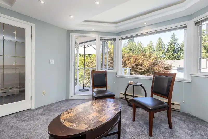 306 13959 16 AVENUE - photo 3 of 26