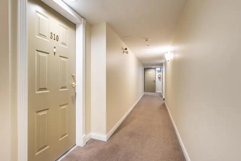 310 5855 COWRIE STREET - photo 4 of 25