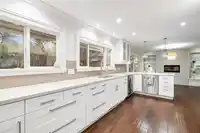 1669 133A STREET - thumbnail 16