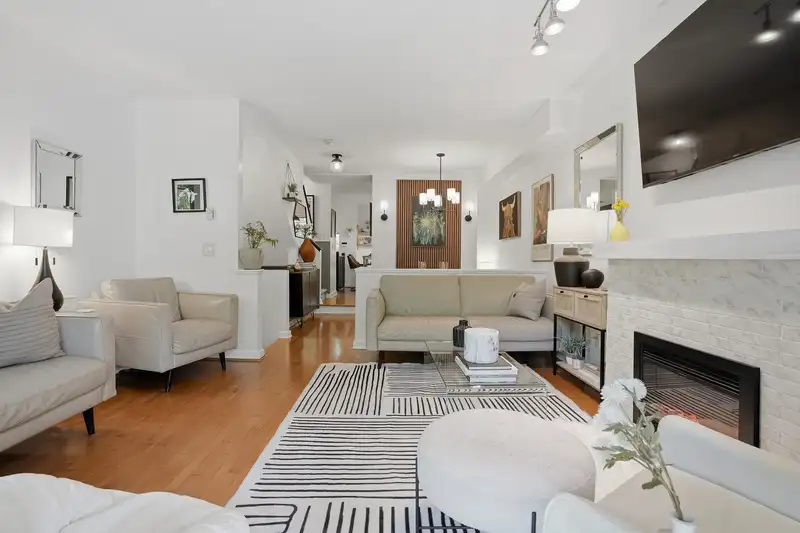 2 15233 34 AVENUE - photo 4 of 34