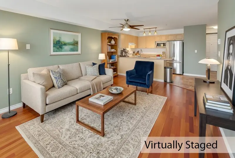 312 11519 BURNETT STREET - photo 4 of 17