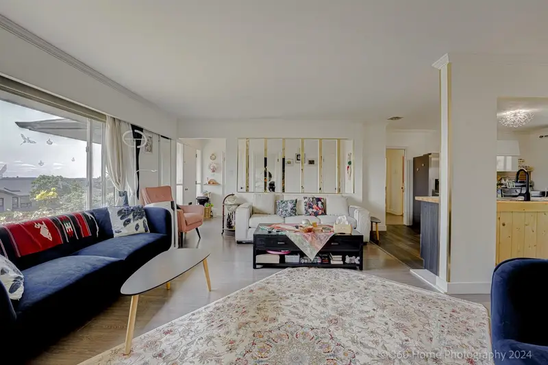 962 WHITCHURCH STREET - photo 2 of 25