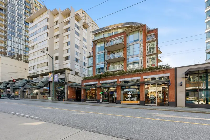 301 1762 DAVIE STREET - photo 1 of 25