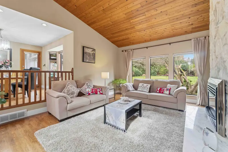 5541 GILPIN STREET - photo 4 of 25