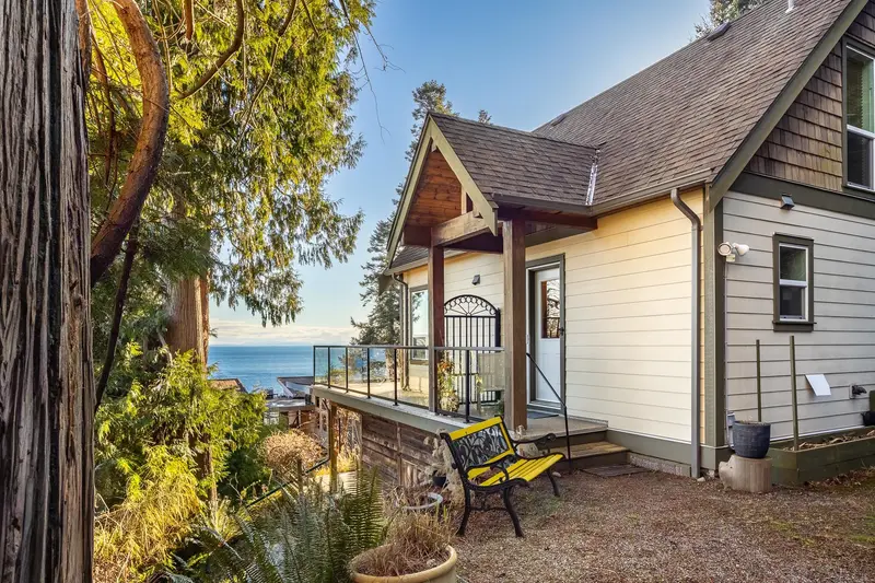 1051 GOWER POINT ROAD - photo 2 of 25