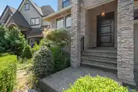 16324 26B AVENUE - thumbnail 3
