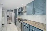 202 15025 VICTORIA AVENUE - thumbnail 12