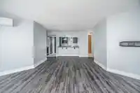 202 15025 VICTORIA AVENUE - thumbnail 9