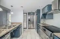 202 15025 VICTORIA AVENUE - thumbnail 10