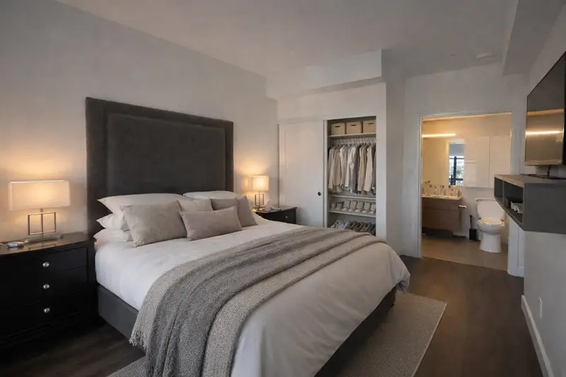 501 2446 SHAUGHNESSY STREET - photo 2 of 14