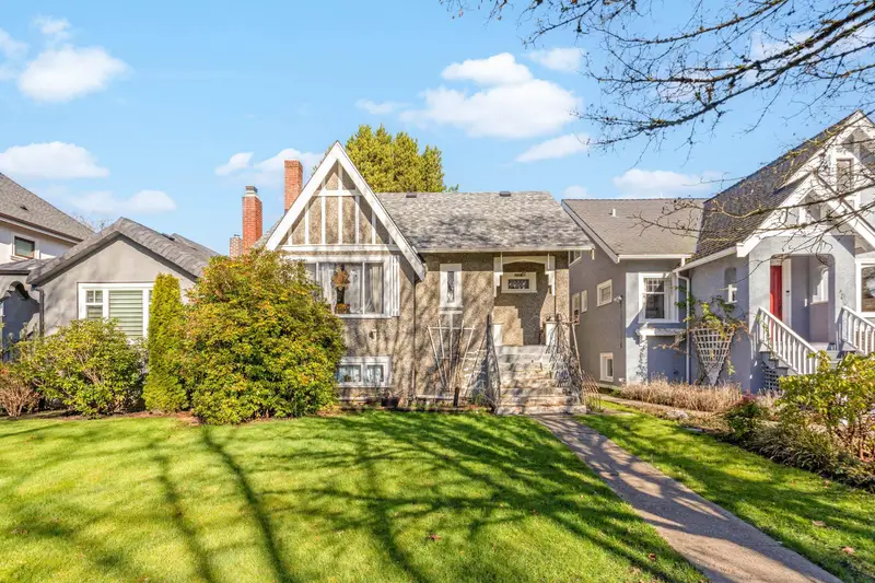 2861 W 15TH AVENUE - photo 1 of 25