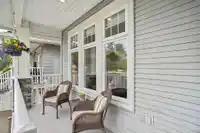 15595 THRIFT AVENUE - thumbnail 3