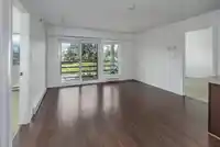 406 15735 CROYDON DRIVE - thumbnail 3