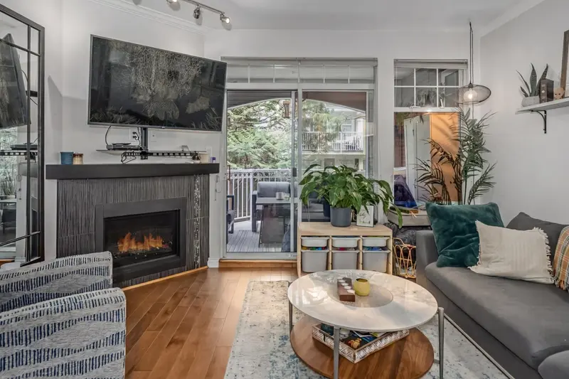 112 5677 208 STREET - photo 4 of 25