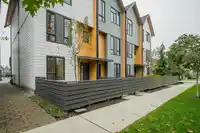 70 16685 25 AVENUE - thumbnail 2