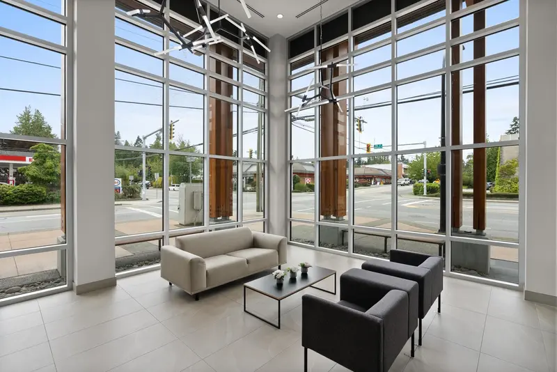 205 14022 NORTH BLUFF ROAD - photo 2 of 25