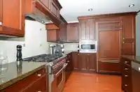 501 15445 VINE AVENUE - thumbnail 3