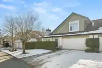 69 14877 33 AVENUE - thumbnail 1