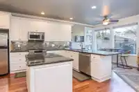 2931 152A STREET - thumbnail 10