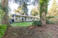 1557 128A STREET - thumbnail 10