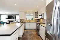 306 1234 MERKLIN STREET - thumbnail 2