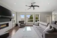 17390 0B AVENUE - thumbnail 3