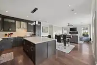 17390 0B AVENUE - thumbnail 8