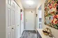 306 14950 THRIFT AVENUE - thumbnail 16
