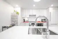 606 1588 JOHNSTON ROAD - thumbnail 29