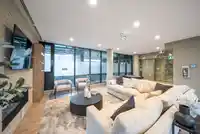 606 1588 JOHNSTON ROAD - thumbnail 10