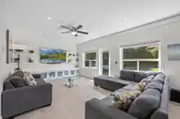 1533 160A STREET - thumbnail 12