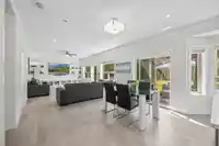 1533 160A STREET - thumbnail 10